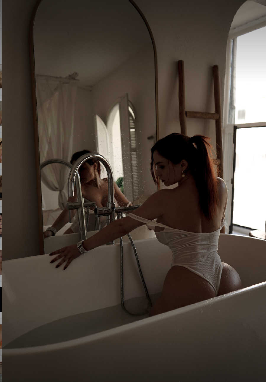 A playful frame from Miranda Faith nude — online in Sao Paulo