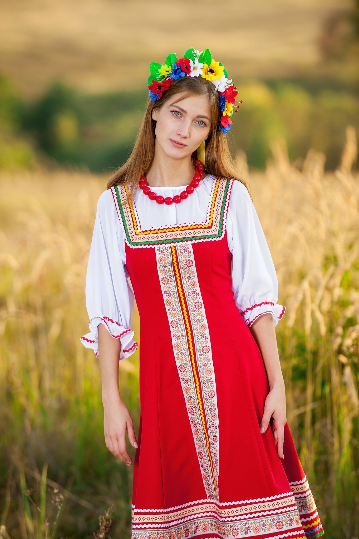 Women in Slavic costumes in Sao Paulo — step in, relax, and chat live